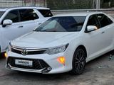 Toyota Camry 2017 годаfor14 500 000 тг. в Шымкент