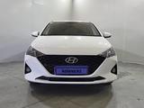 Hyundai Accent 2020 года за 8 290 000 тг. в Усть-Каменогорск – фото 2