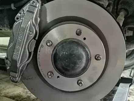 Тормозные диски Brembo за 80 000 тг. в Шымкент – фото 3