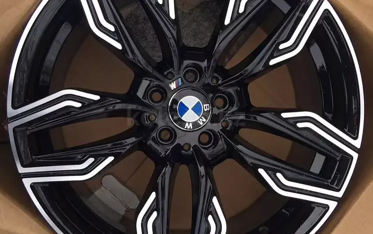 На BMW 6, 7-Series БМВ 6, 7-серии - диски R20 M, с резиной и без. за 400 000 тг. в Астана