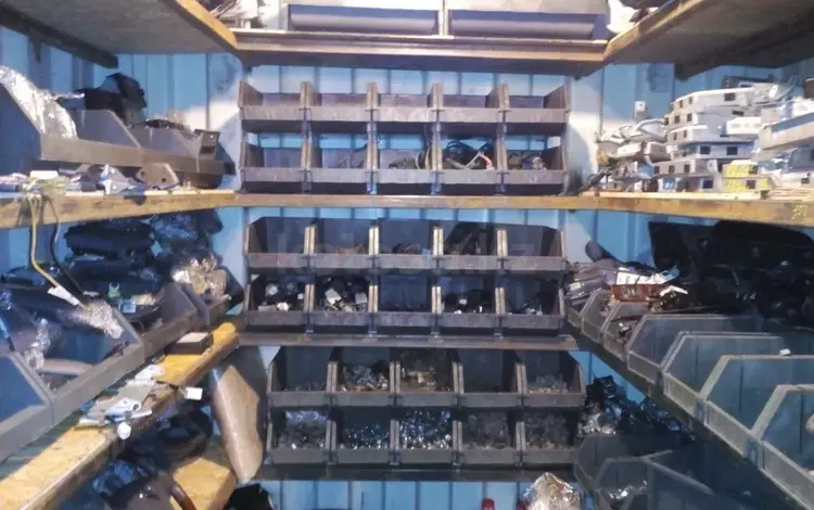 На TOYOTA Land Cruiser Prado 150 120 95 90 в Алматы