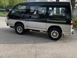 Mitsubishi Delica 1997 годаүшін3 850 000 тг. в Алматы – фото 3