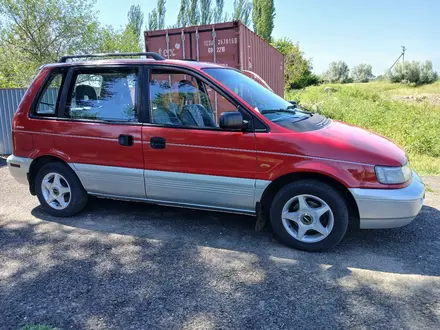 Mitsubishi Space Runner 1995 года за 1 800 000 тг. в Мерке