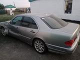 Mercedes-Benz E 240 1997 года за 1 200 000 тг. в Экибастуз