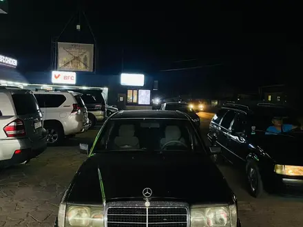 Mercedes-Benz E 280 1992 года за 1 800 000 тг. в Алматы – фото 7