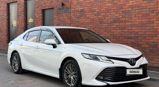 Toyota Camry 2020 года за 9 900 000 тг. в Астана