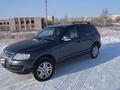 Volkswagen Touareg 2006 года за 5 000 000 тг. в Степногорск – фото 2