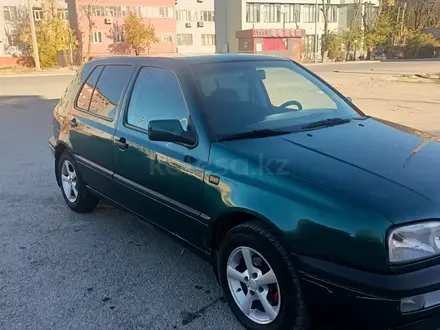 Volkswagen Golf 1995 года за 2 500 000 тг. в Туркестан – фото 3