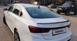 Kia Cerato 2022 года за 13 400 000 тг. в Алматы