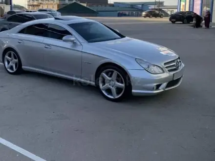 Mercedes-Benz CLS 500 2007 года за 9 000 000 тг. в Уральск – фото 2