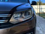 Volkswagen Tiguan 2016 годаүшін7 600 000 тг. в Уральск – фото 4