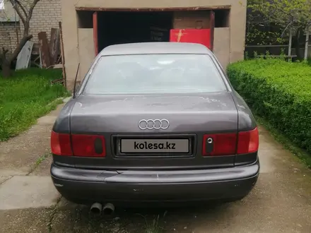 Audi A8 1995 года за 1 400 000 тг. в Шымкент – фото 3