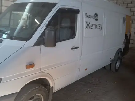 Mercedes-Benz  Sprinter Classic 2001 года за 10 000 000 тг. в Алматы – фото 2