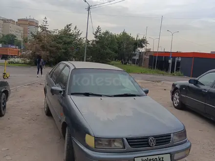 Volkswagen Passat 1994 года за 950 000 тг. в Алматы – фото 9