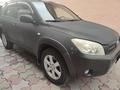 Toyota RAV4 2007 года за 7 800 000 тг. в Алматы – фото 2