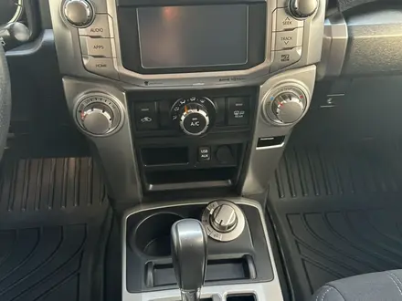 Toyota 4Runner 2017 года за 16 000 000 тг. в Актау – фото 14