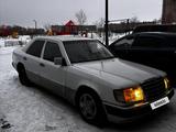 Mercedes-Benz E 200 1992 годаүшін1 550 000 тг. в Караганда – фото 4