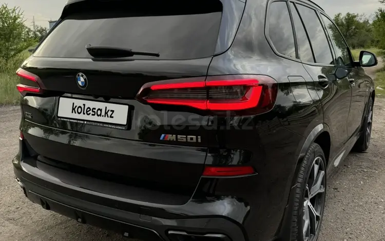 BMW X5 2022 года за 55 000 000 тг. в Астана