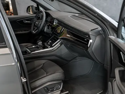 Audi Q7 55 TFSI 2026 года за 53 890 000 тг. в Караганда – фото 24