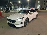 Hyundai Sonata 2022 годаүшін13 500 000 тг. в Астана – фото 3