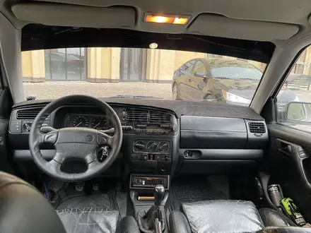 Volkswagen Golf 1998 года за 2 000 000 тг. в Туркестан – фото 13