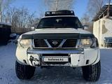 Nissan Patrol 1998 годаүшін6 200 000 тг. в Усть-Каменогорск