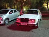 Mercedes-Benz E 200 1986 года за 850 000 тг. в Сарань – фото 3