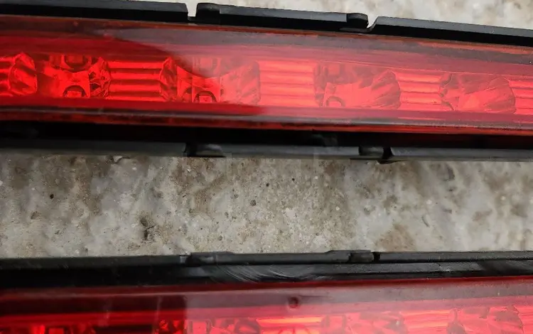 Фонарь крышки багажника MERCEDES BENZ W211 ДИОД за 10 000 тг. в Шымкент