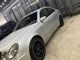 Mercedes-Benz E 320 2002 годаfor5 850 000 тг. в Шымкент – фото 4