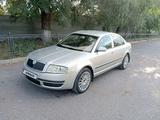Skoda Superb 2004 года за 2 200 000 тг. в Караганда – фото 2