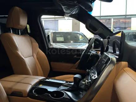 Lexus LX 600 Luxury+ 2025 года за 90 890 000 тг. в Алматы – фото 6