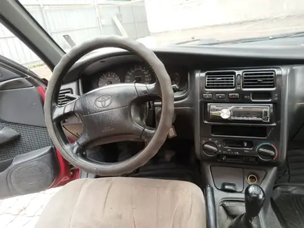 Toyota Carina E 1995 года за 1 600 000 тг. в Алматы – фото 7