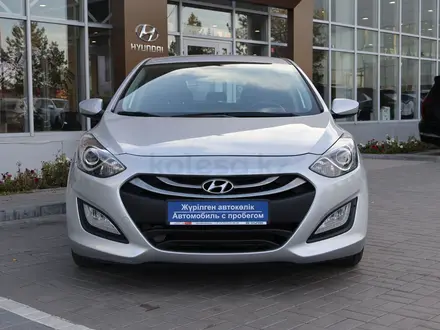 Hyundai i30 2014 года за 5 990 000 тг. в Астана – фото 2