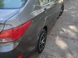 Hyundai Accent 2015 годаүшін4 500 000 тг. в Усть-Каменогорск – фото 2