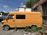 Mercedes-Benz  T1 1992 года за 750 000 тг. в Караганда – фото 2