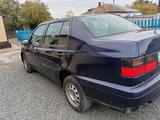 Volkswagen Vento 1998 года за 1 100 000 тг. в Астана