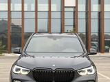 BMW X5 2018 года за 32 000 000 тг. в Шымкент – фото 5