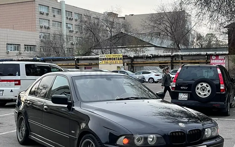 BMW 530 2002 годаүшін2 500 000 тг. в Алматы