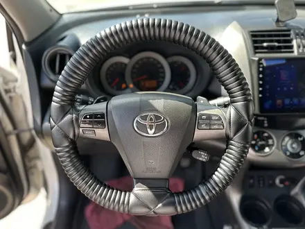 Toyota RAV4 2011 года за 7 700 000 тг. в Актобе – фото 15