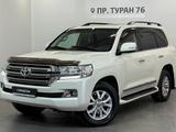 Toyota Land Cruiser Luxe 2016 года за 32 100 000 тг. в Астана