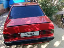 Mercedes-Benz 190, 1990