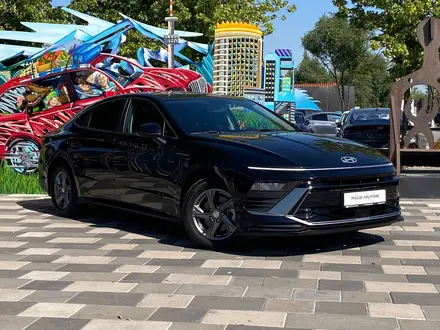 Hyundai Sonata 2023 года за 10 590 000 тг. в Алматы – фото 20