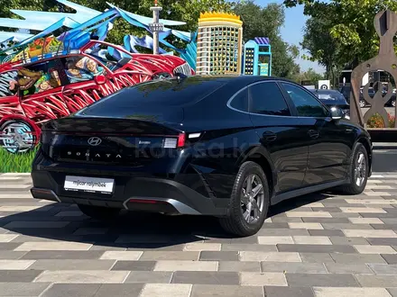 Hyundai Sonata 2023 года за 10 590 000 тг. в Алматы – фото 25