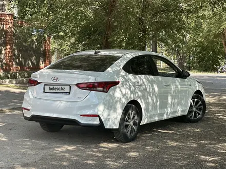 Hyundai Accent 2019 года за 7 900 000 тг. в Актобе – фото 6