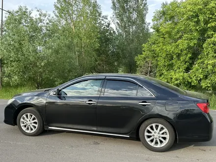 Toyota Camry 2012 года за 7 350 000 тг. в Павлодар – фото 2