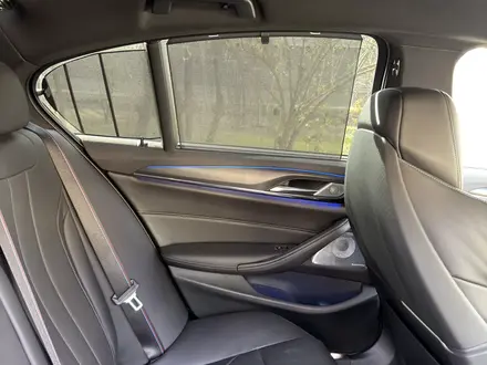 BMW M5 2019 года за 45 000 000 тг. в Алматы – фото 40