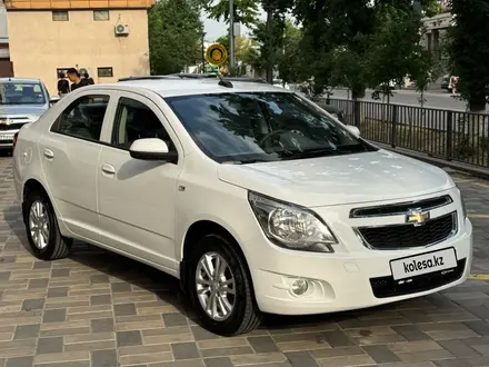 Chevrolet Cobalt 2021 года за 5 100 000 тг. в Шымкент – фото 2