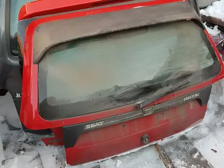 Крышка багажника на seat за 50 000 тг. в Петропавловск