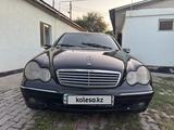 Mercedes-Benz C 240 2002 года за 3 850 000 тг. в Алматы