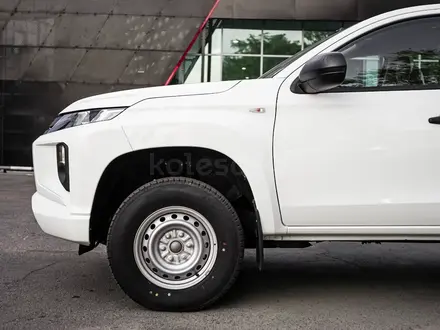 Mitsubishi L200 DC Invite 2022 года за 12 490 000 тг. в Алматы – фото 6